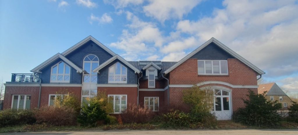 Repräsentative stilvolle Landvilla mit dem gewissen Etwas und extra viel Charme Repräsentative stilvolle Landvilla mit dem gewissen Etwas und extra viel Charme