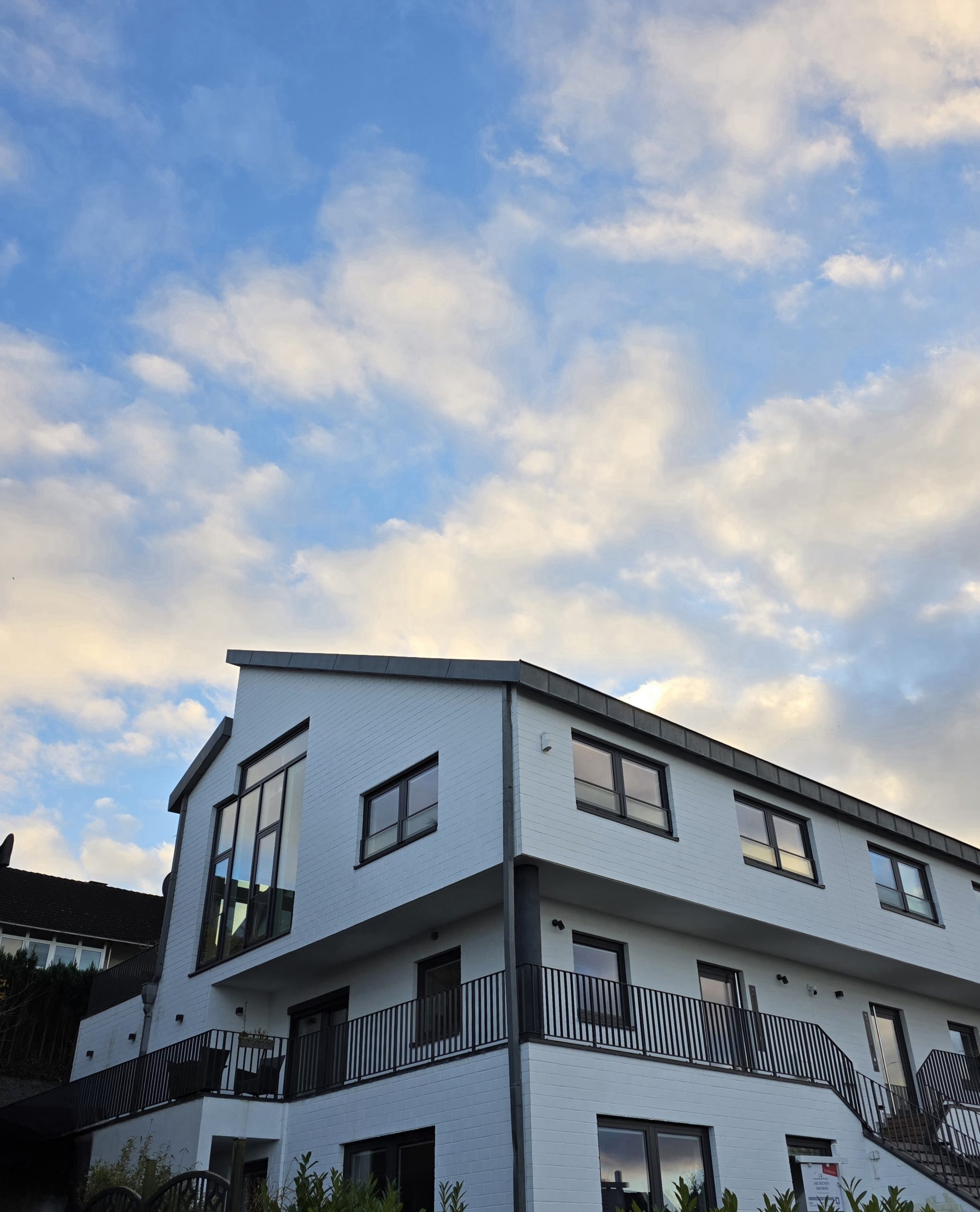 Scout-ID: 163967307 |Objekt-Nr.: 163967307 Panoramablick über die Schlei ☆☆☆☆☆ exklusives Zuhause mit viel Charme u. separater Einliegerwohnung